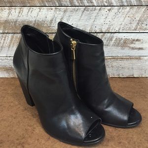 Peep Toe Black Heels