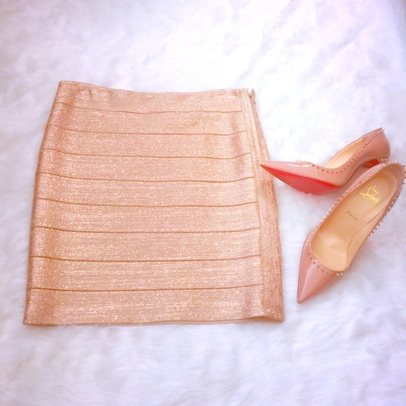 BNWOT Haute Hippie Gold Bondage Pencil Skirt