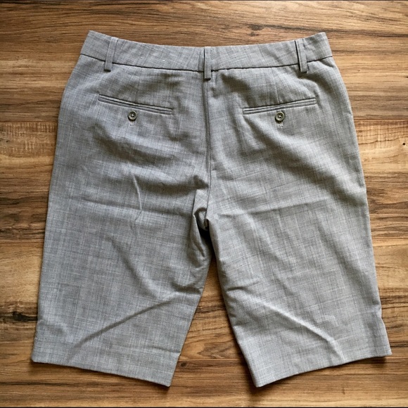 Express Bermuda Short - Picture 2 of 3
