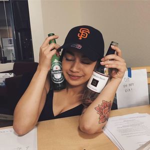 Meet your Posher, Lina