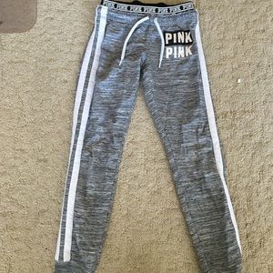 VICTORIAS SECRET PINK JOGGER SWEATS!