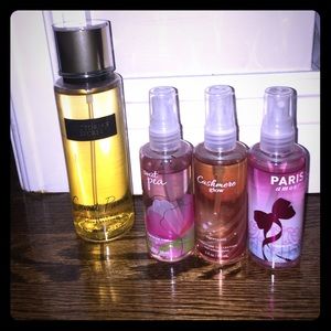 Bundle of body sprays and cosmetic bag