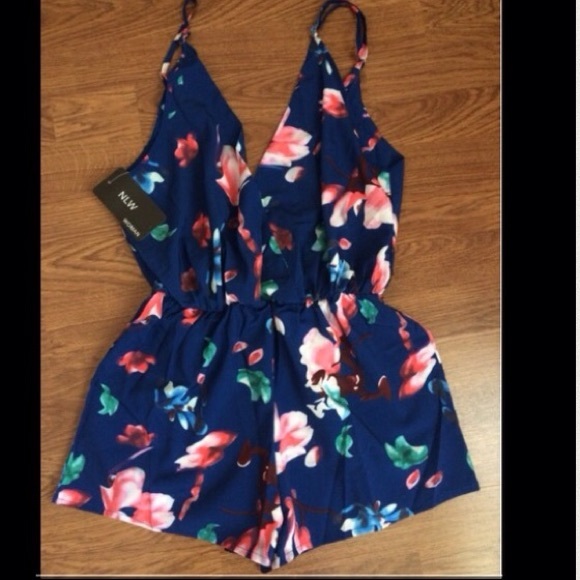 "Floral Heaven" romper - Picture 3 of 3