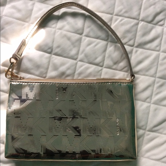 Micheal Kors- Small Handbag - Picture 3 of 3