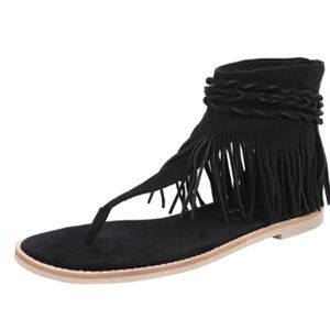 BNIB COCONUTS BY MATISSE JUNO FRINGE SANDAL