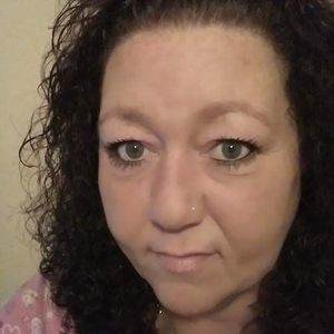 Meet your Posher, Michelle lynn