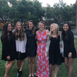 Meet your Posher, Nicole