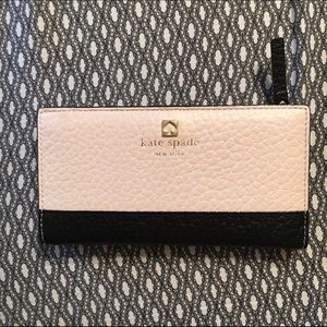 Kate Spade Southport Avenue Wallet