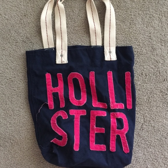 Hollister shoulder bag