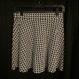 Houndstooth Skater Skirt
