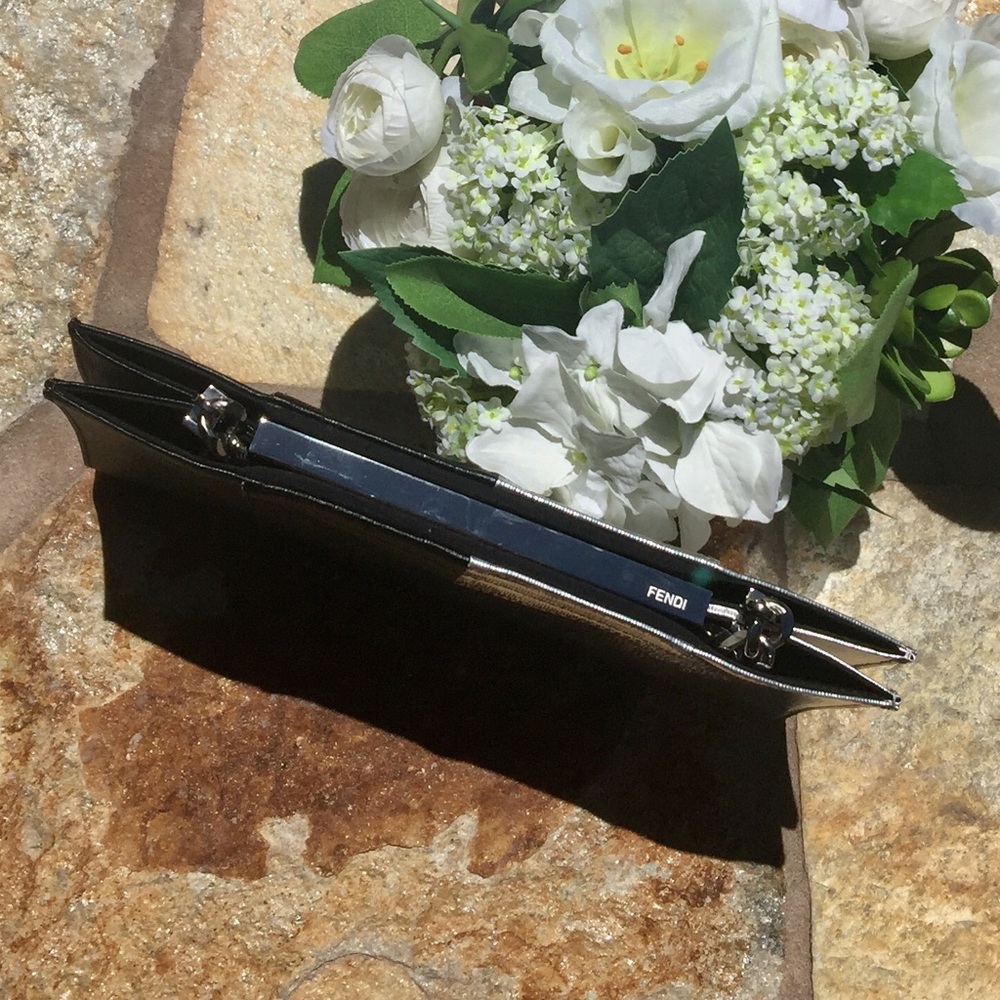 FENDI BLACK & SILVER LEATHER CLUTCH - Picture 8 of 8