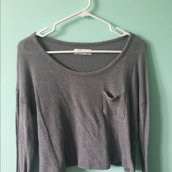 Gray Hollister cropped light-weight sweater