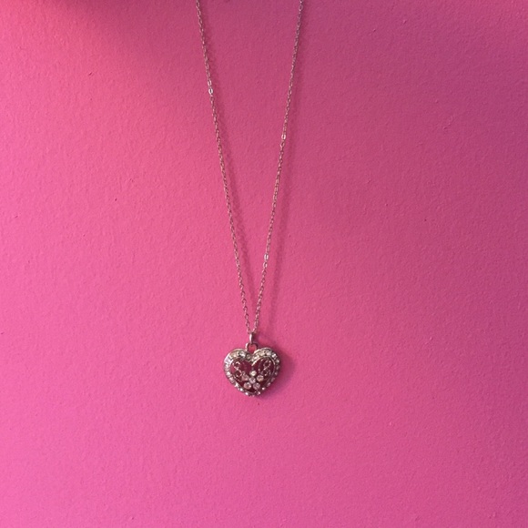 Jewelry - Heart pendant NECKALCE
