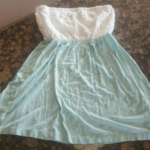 Sleeveless Mint Shirt