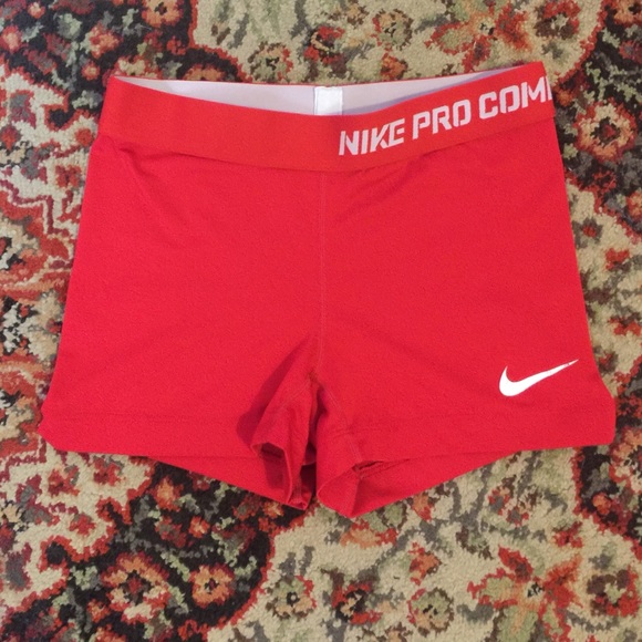 red Nike pros