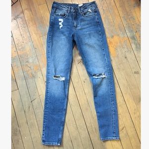 H&M Skinny High Waist Ankle Jeans