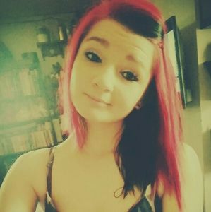 Meet your Posher, Alexandra