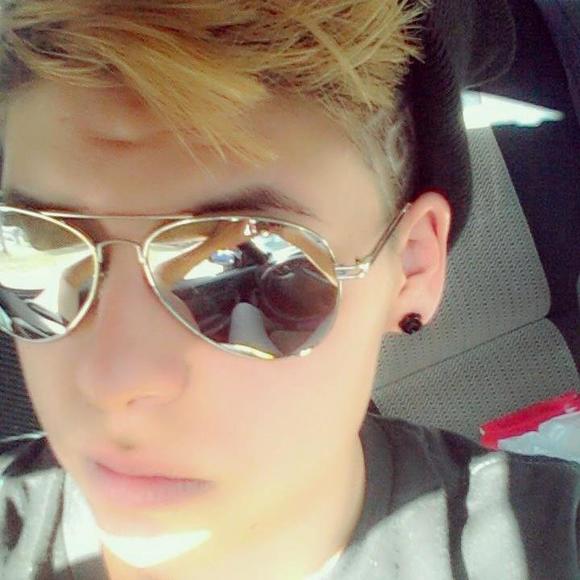 Meet your Posher, Yaritza - Picture 1 of 1