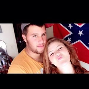 Meet your Posher, Abigail