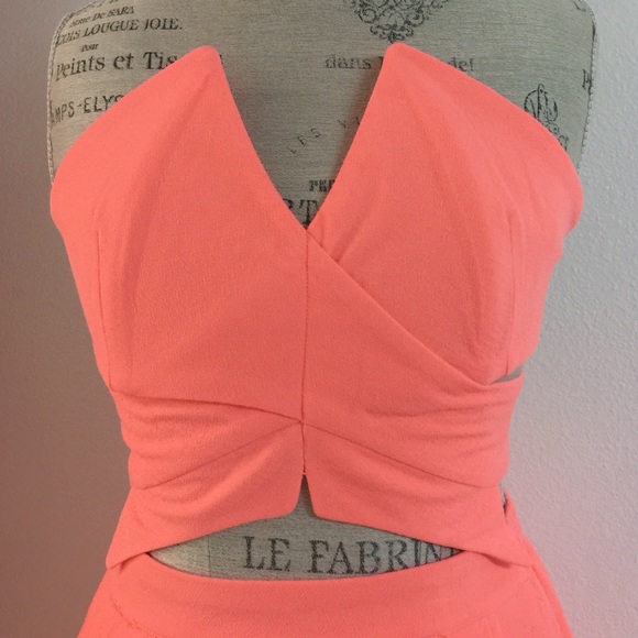 Skirt/top Set - Picture 3 of 4