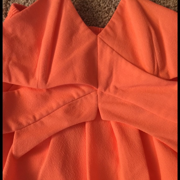 Skirt/top Set - Picture 2 of 4