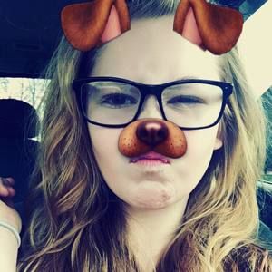 Meet your Posher, Alayna