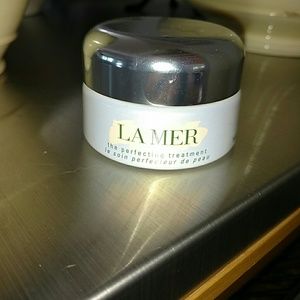 LA MER THE PERFECTING TREATMENT