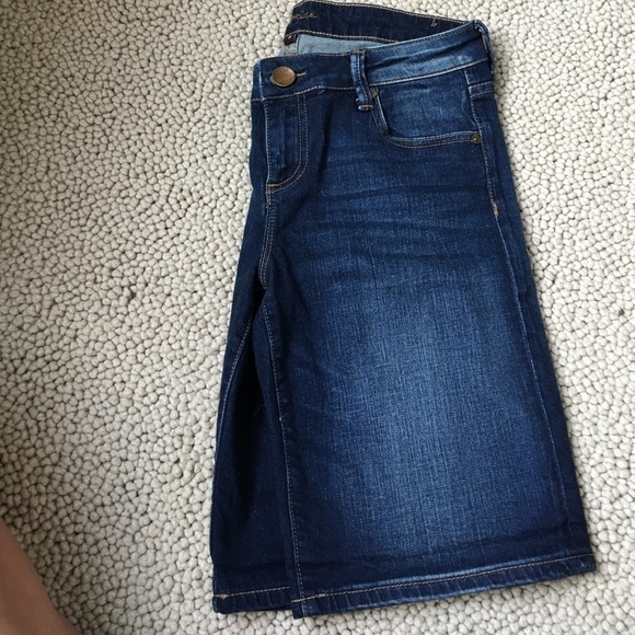 KUT Boyfriend Shorts - Picture 2 of 4