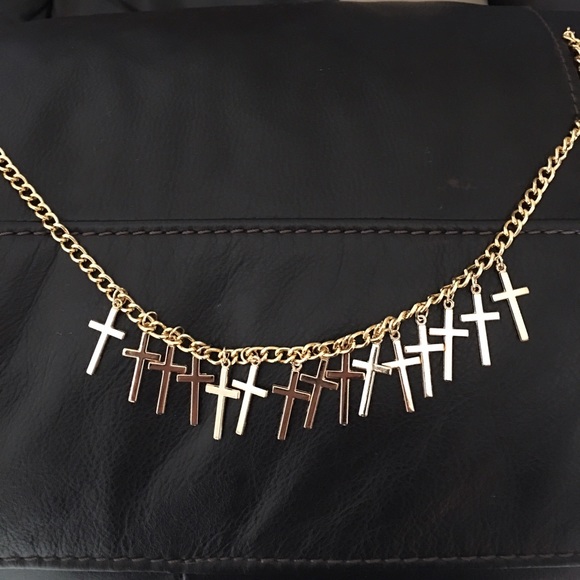 9K GOLD FILLED 17" CROSSES GOLD FILLED NECKLACE🌻