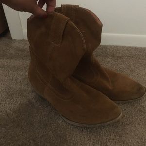Mossimo cowboy style mid calf boots