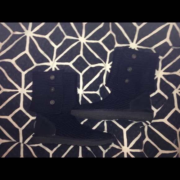Ugg Classic Cardy Knit Boots!