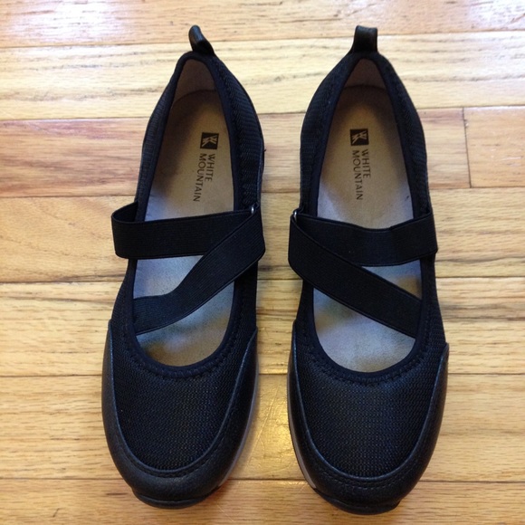 White Mountain  Black Mesh Euro Athletic Mary Jane