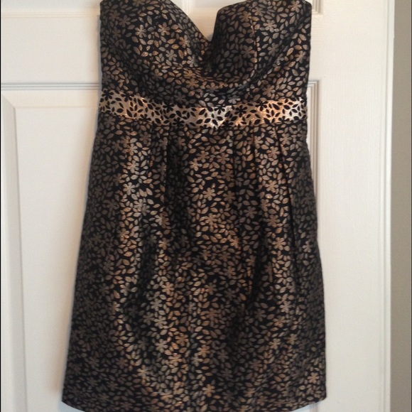 Lilly Pulitzer - minuet dress. Size Medium.