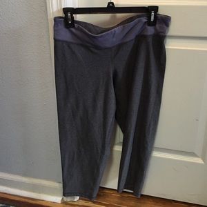 CHAMPION C9 Grey and purple Capri exercise pants