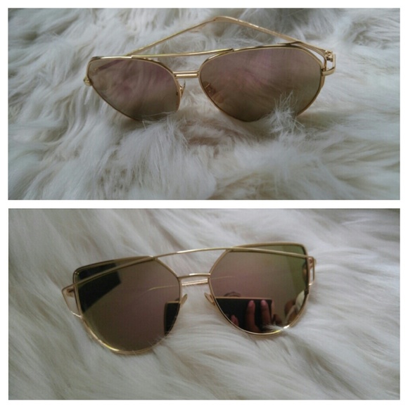 Su n n i e s Pt. 2 - Picture 2 of 4