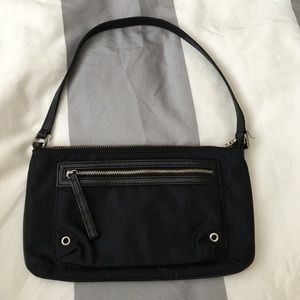 Classic small Banana Republic purse