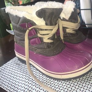Women's Size 7 Snow Boots!
