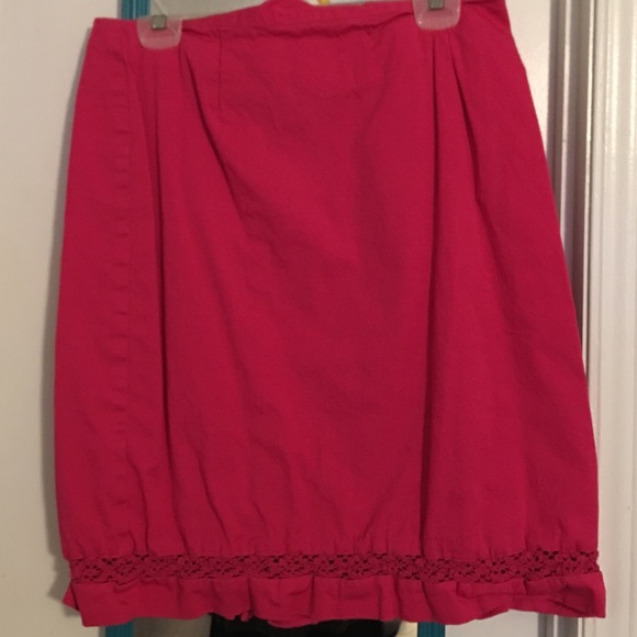 Skirt - Picture 1 of 3