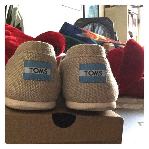 New Toms size 7 Classic Natural Metallic Burlap