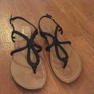 Women's thong sandals