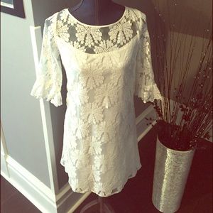 Jessica Howard White Lace Dress