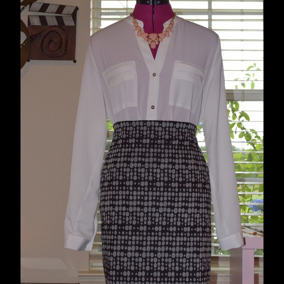 Loft Pencil Skirt - Picture 1 of 4