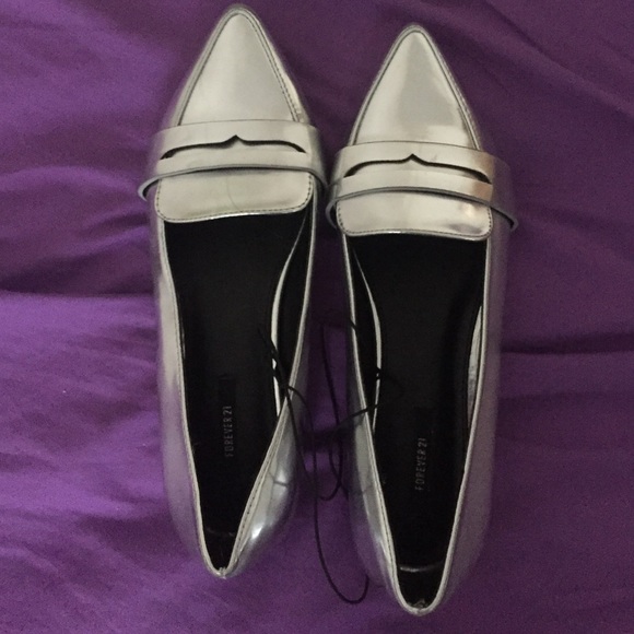 Cute Metallic Flats