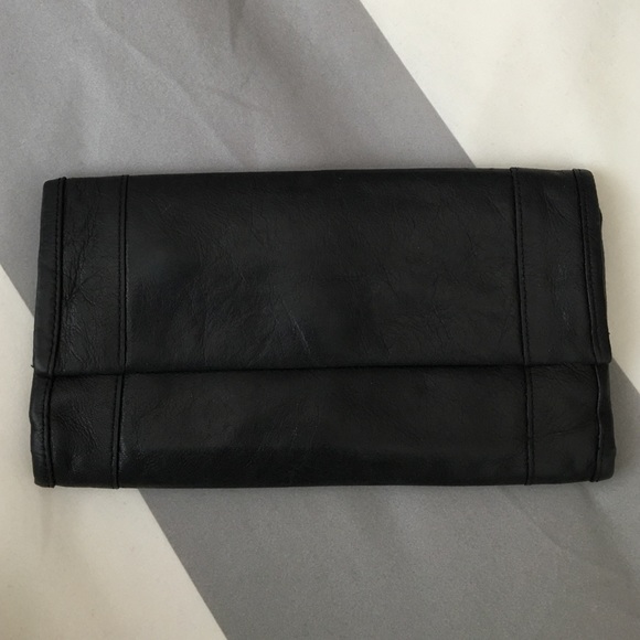 Kenneth Cole genuine leather black wallet