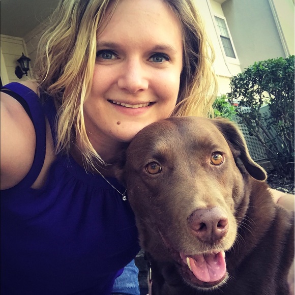 Meet your Posher, Christy ๐ - Picture 2 of 8