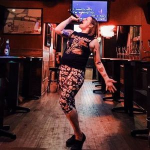 Meet your Posher, Val