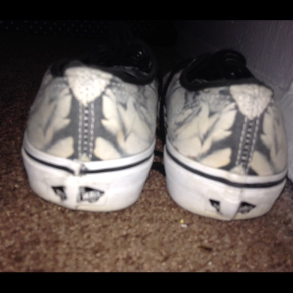 B&W Rose Print Vans - Picture 2 of 3