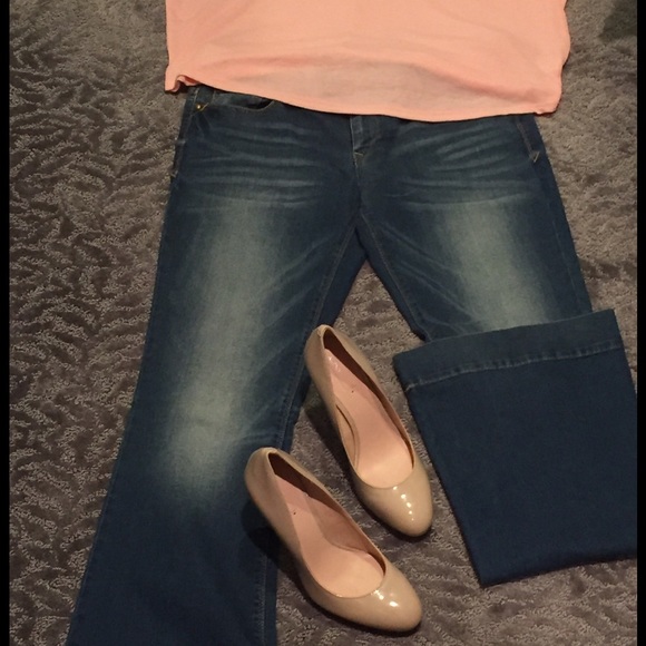 Express Flare Jeans