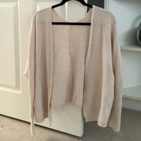 Cream knit Brandy Melville Cardigan