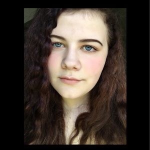 Meet your Posher, Ashlyn